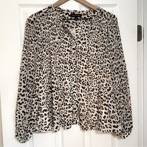 Banana Republic Leopard Print Button Down Blouse - Size Small
